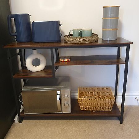 Aqua Nest Eastbourne - En-Suite, Free Parking, Kitchen 외부 사진